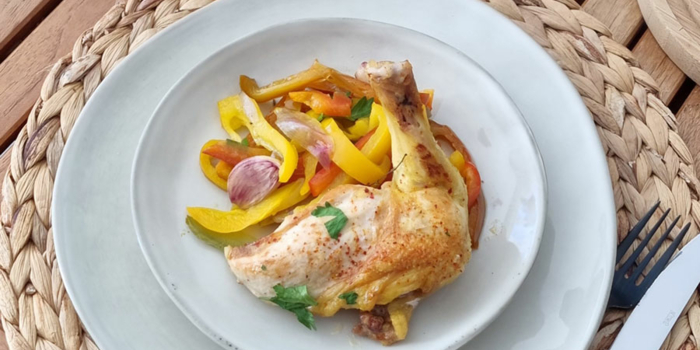 Poulet façon basquaise au four