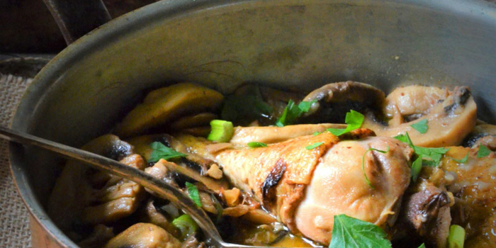 Recette du mois : Cocotte grand-mère de cuisses de poulet aux champignons de Paris