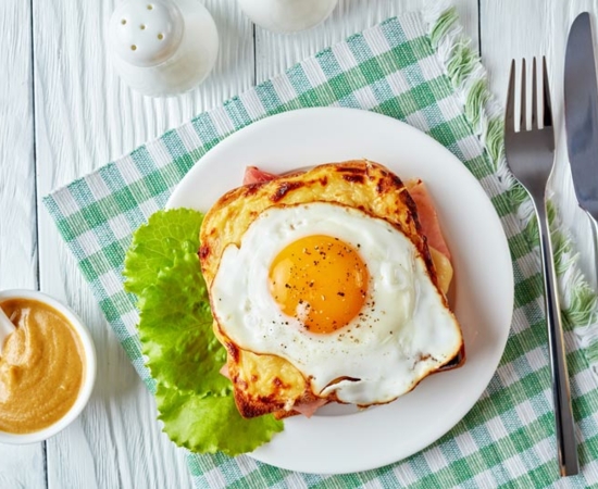 Croque madame au poulet du Gers
